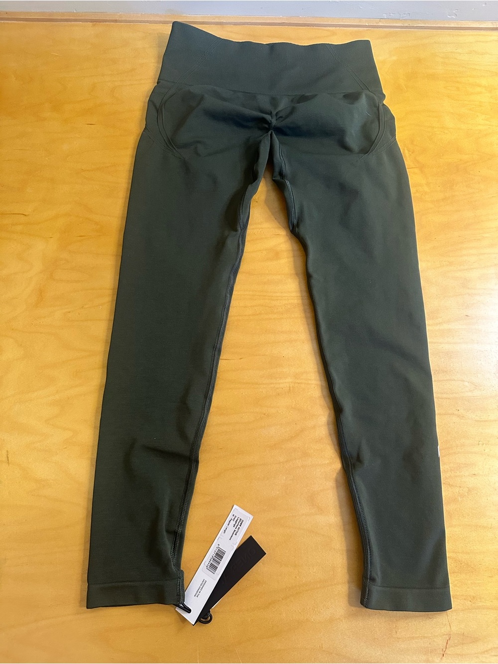 Oner Active Effortless Seamless Leggings Khaki Logo Medium NWT - Picture 8 of 8